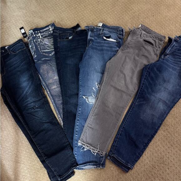 Bundle of 6 pairs of ladies jeans - Picture 1 of 8